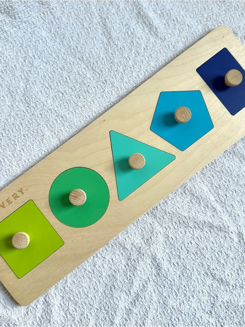 Lovevery Friends of All Shapes Puzzle